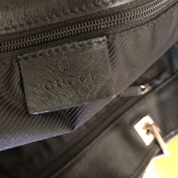 Gucci Large Monogram Tote - Picture 6 of 11